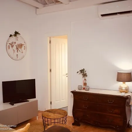 アパート Living4malaga Atico Alamos *